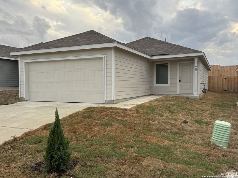 Image 11 of a home in Kyndwood: Cottage Collection. Image 11 of a home in Kyndwood: Cottage Collection.