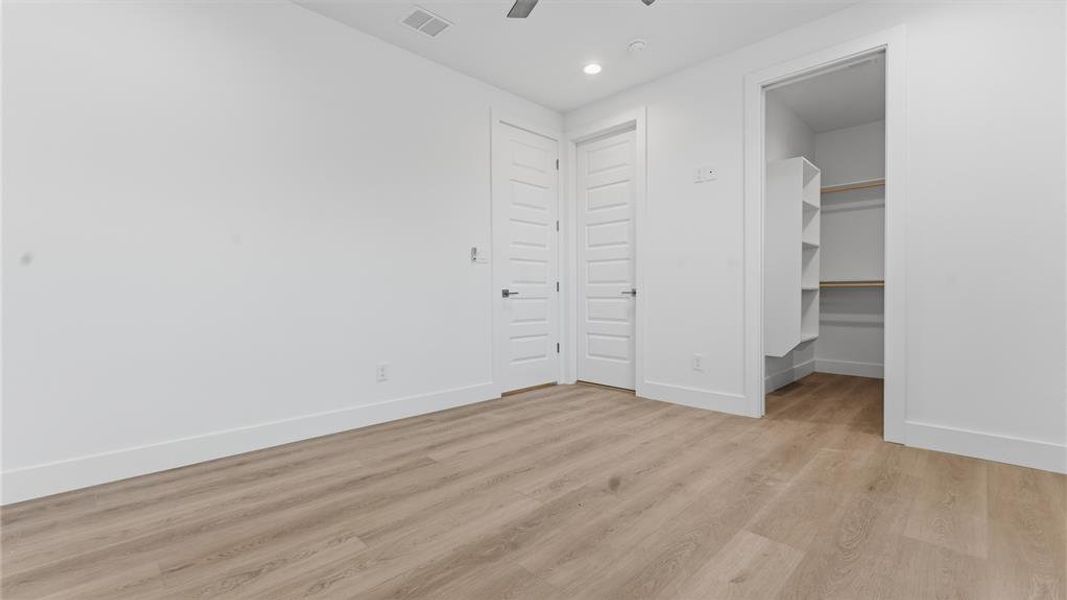 Spacious, unfurnished interior of a new home in , Dallas (Image 13). Spacious, unfurnished interior of a new home in , Dallas (Image 13).
