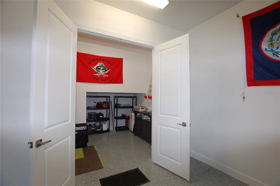 Furnished interior view inside a new home in , Lakewood Ranch (Image 39).