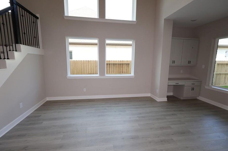 Spacious, unfurnished interior of a new home in Riceland 60’ Homesites, Mont Belvieu (Image 24).