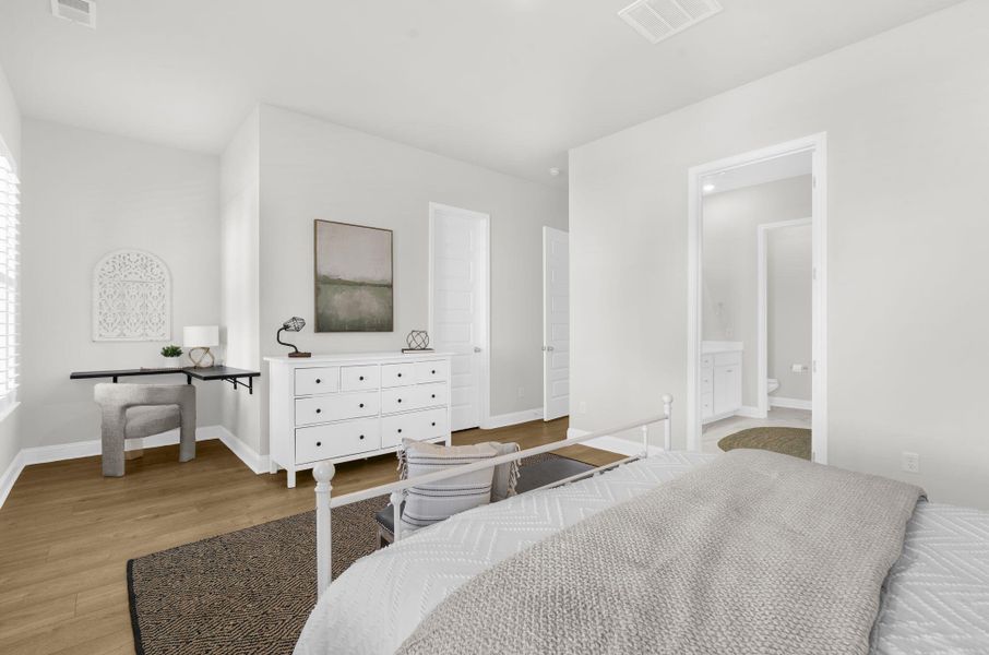 Furnished interior view inside a new home in , Summerville (Image 9).