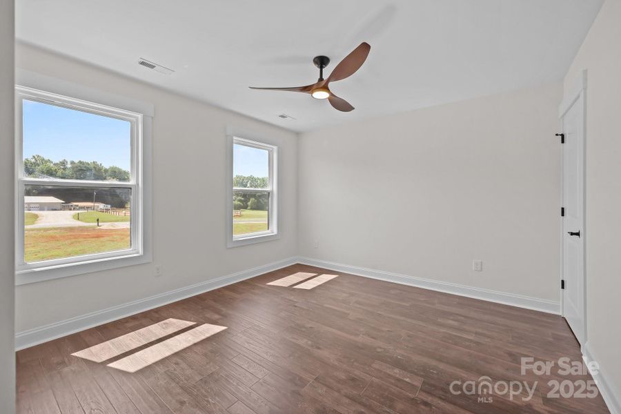 Spacious, unfurnished interior of a new home in , China Grove (Image 27).