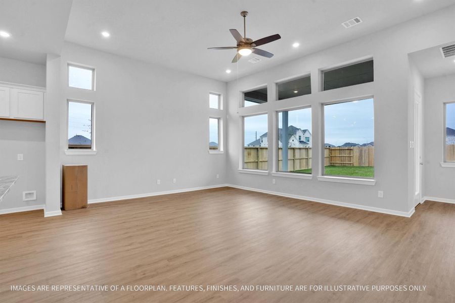 Spacious, unfurnished interior of a new home in Canterra Creek  60', Iowa Colony (Image 36).