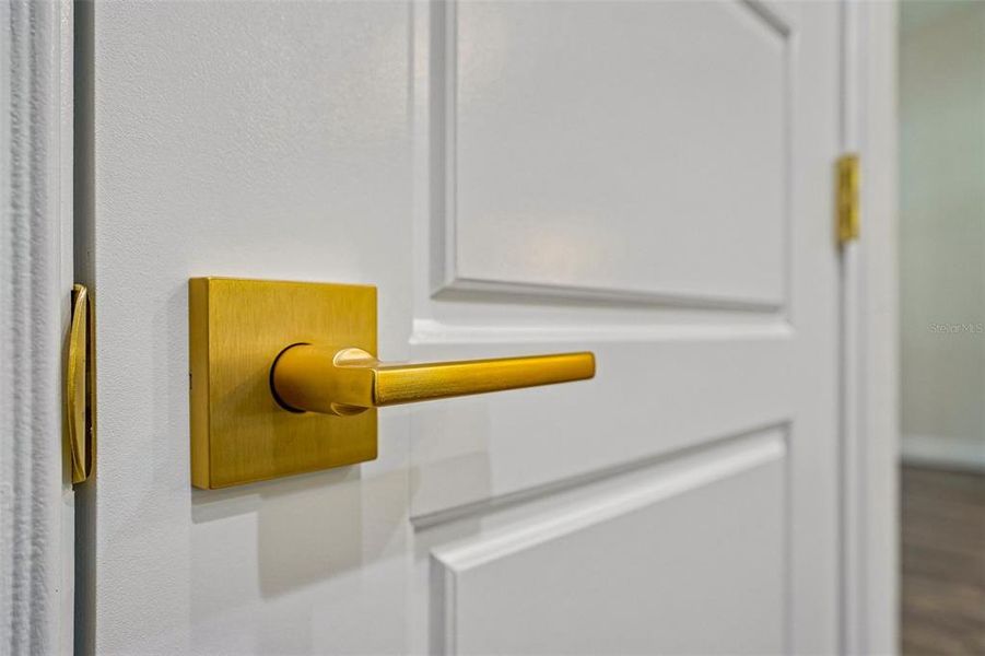 Close-up of interior finishes inside a home in , Citrus Springs (Image 18). Close-up of interior finishes inside a home in , Citrus Springs (Image 18).