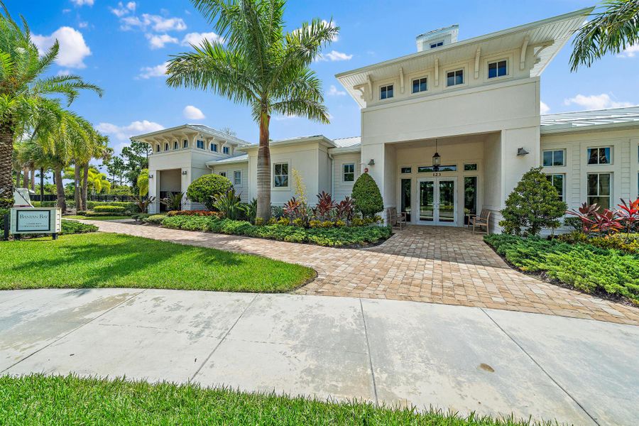 Image 96 of a home in Banyan Bay.