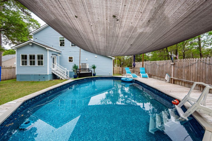 Exterior details and patio area of a home in , Summerville (Image 24).