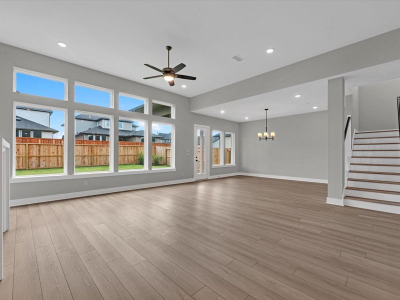 Spacious, unfurnished interior of a new home in Pecan Ridge, Fulshear (Image 14). Spacious, unfurnished interior of a new home in Pecan Ridge, Fulshear (Image 14).