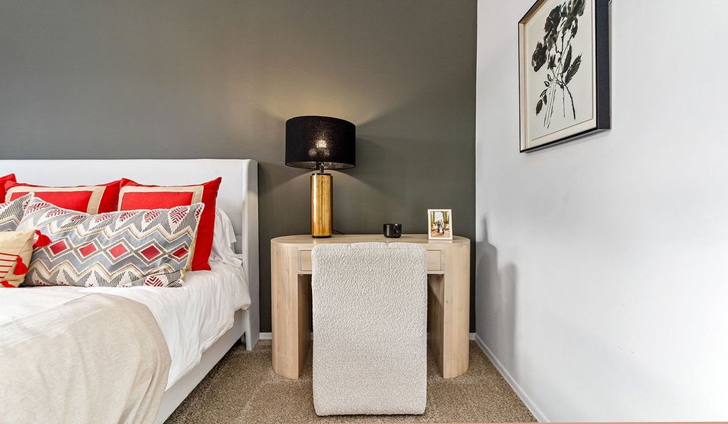 Furnished interior view inside a new home in Hanson Ridge, Vail (Image 19).