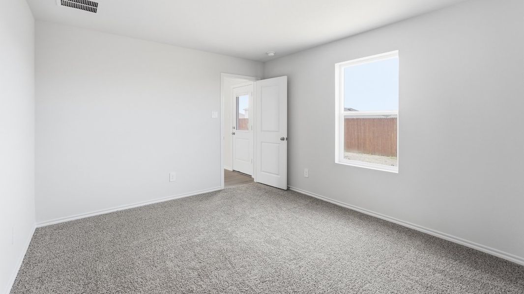 Representative unfurnished interior of a home built from the Barton by D.R. Horton in Leonard Crossing, Leonard (Image 13).
