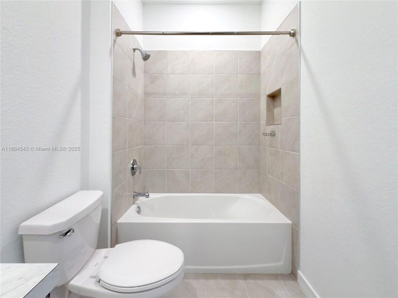 Furnished interior view inside a new home in , Pompano Beach (Image 8).