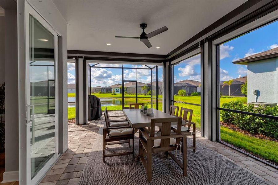 Furnished interior view inside a new home in Del Webb BayView, Parrish (Image 30). Furnished interior view inside a new home in Del Webb BayView, Parrish (Image 30).