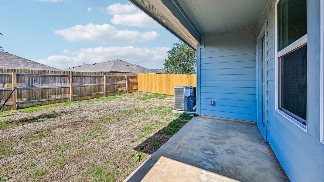 Exterior details and patio area of a home in Southgrove, Kyle (Image 3).