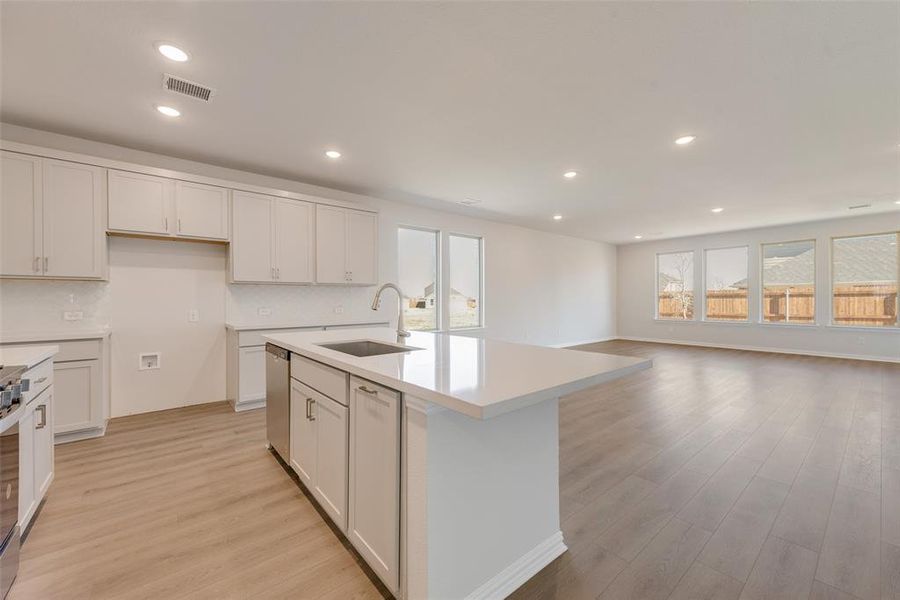 Image 29 of a home in Walden Pond.