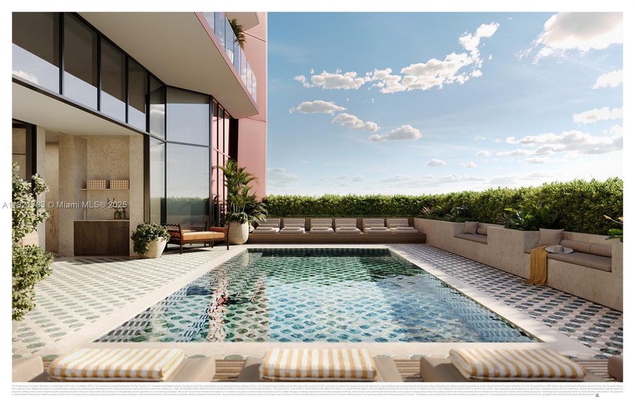 5th Floor Spa Level Pool