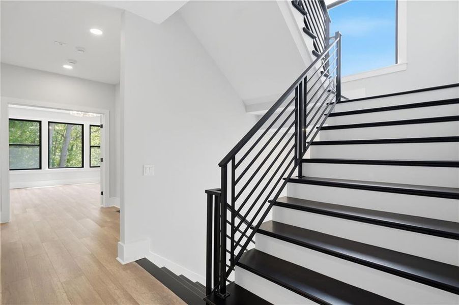 Spacious, unfurnished interior of a new home in , Roswell (Image 57).