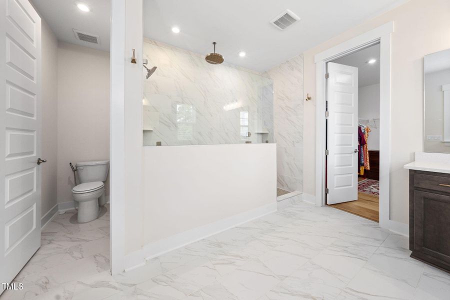 31-web-or-mls-225 Holding Dairy-255