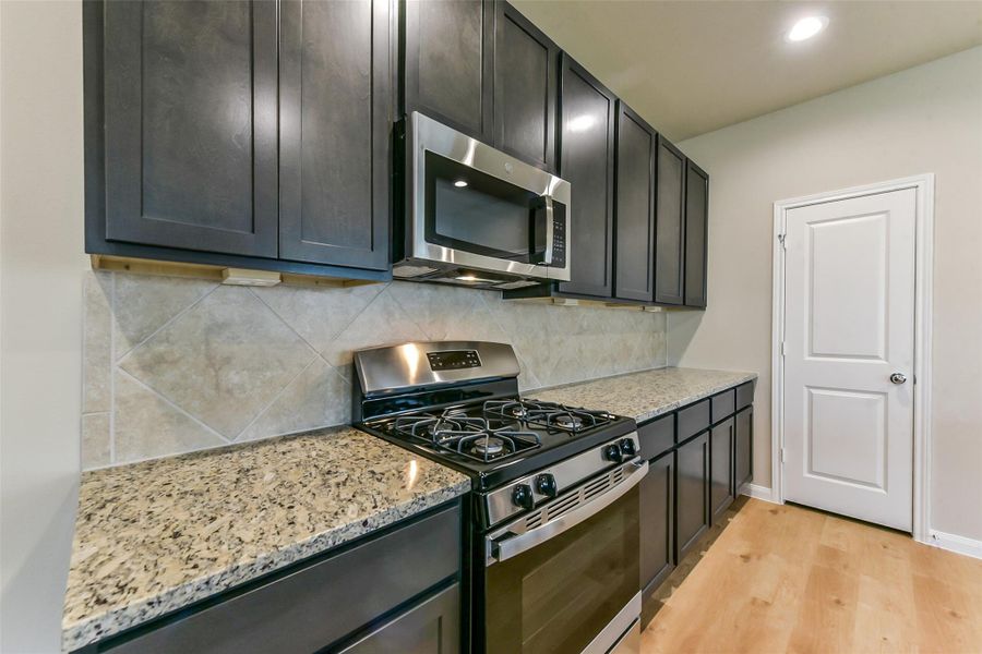 Furnished interior view inside a new home in King Oaks Village, Baytown (Image 11).