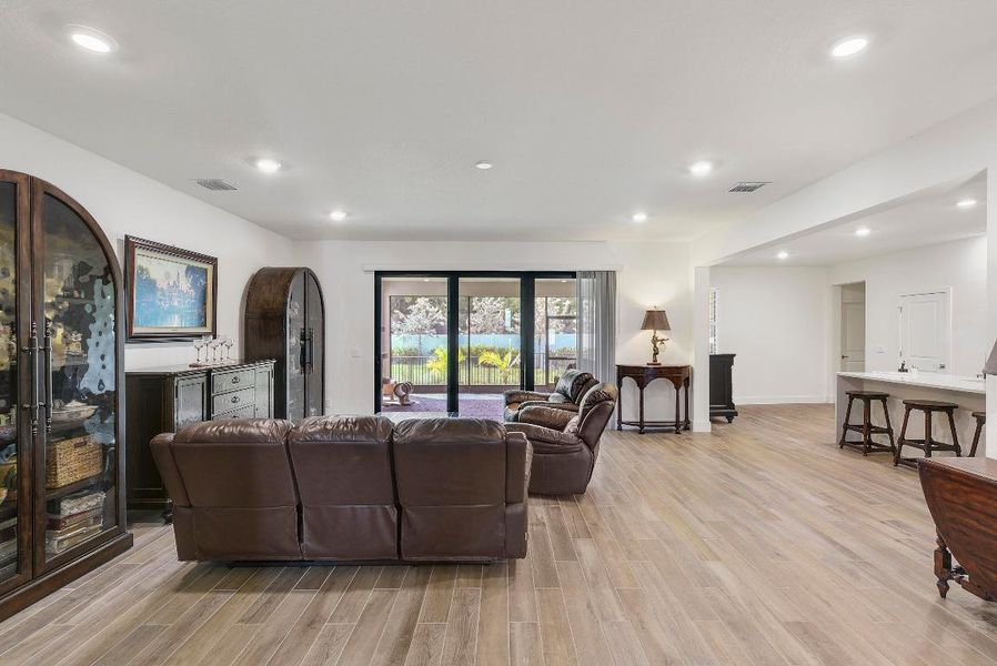 1380 Lago Cir Palm City FL-print-008-029