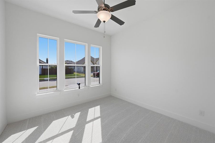 Spacious, unfurnished interior of a new home in Tavolo Park, Fort Worth (Image 29).