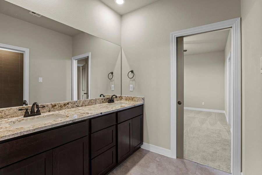 Furnished interior view inside a new home in , Belton (Image 11).