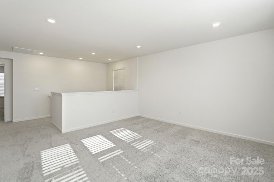 Spacious, unfurnished interior of a new home in Wilson Creek, Indian Land (Image 27). Spacious, unfurnished interior of a new home in Wilson Creek, Indian Land (Image 27).