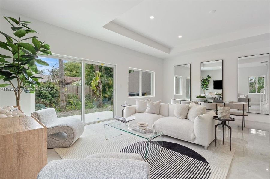 Furnished interior view inside a new home in , Coral Springs (Image 6).