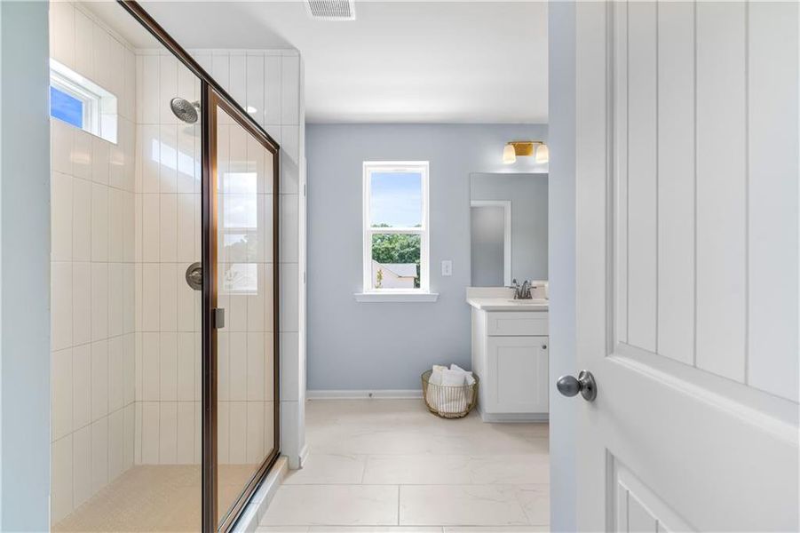 Furnished interior view inside a new home in Langley Overlook, Loganville (Image 34). Furnished interior view inside a new home in Langley Overlook, Loganville (Image 34).