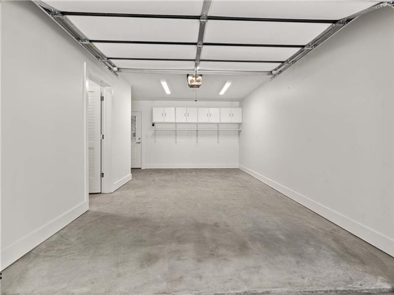 Spacious, unfurnished interior of a new home in , Atlanta (Image 19). Spacious, unfurnished interior of a new home in , Atlanta (Image 19).