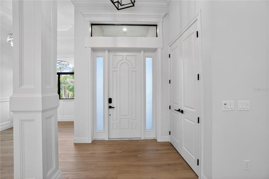 Spacious, unfurnished interior of a new home in , Port Charlotte (Image 22).