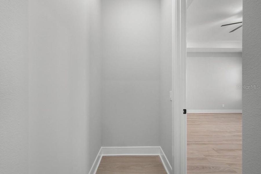 Spacious, unfurnished interior of a new home in , Fruitland Park (Image 28).