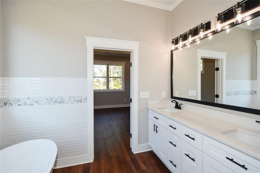 Furnished interior view inside a new home in , Jasper (Image 3).