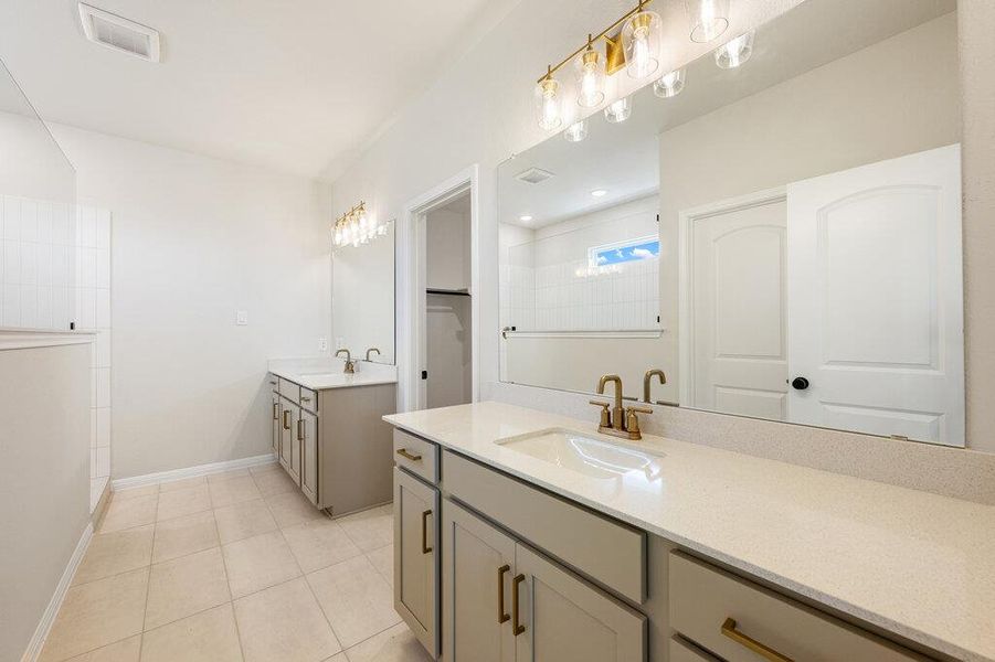 Furnished interior view inside a new home in Lariat, Liberty Hill (Image 8).