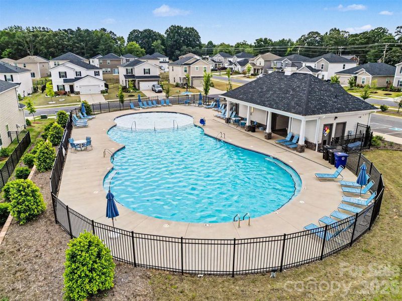 Community amenities in Shepherds Landing, Mooresville (Image 33).