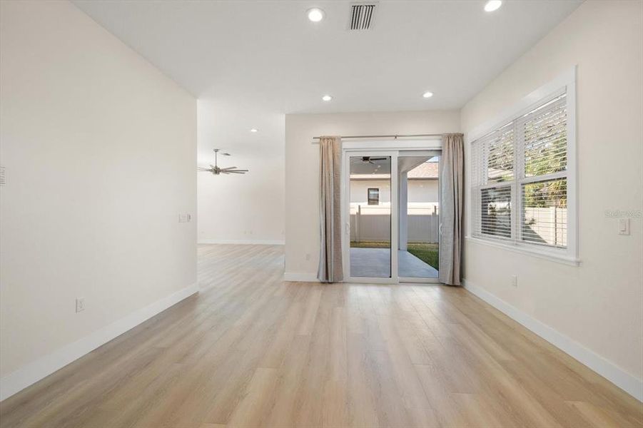 Spacious, unfurnished interior of a new home in , Largo (Image 52).