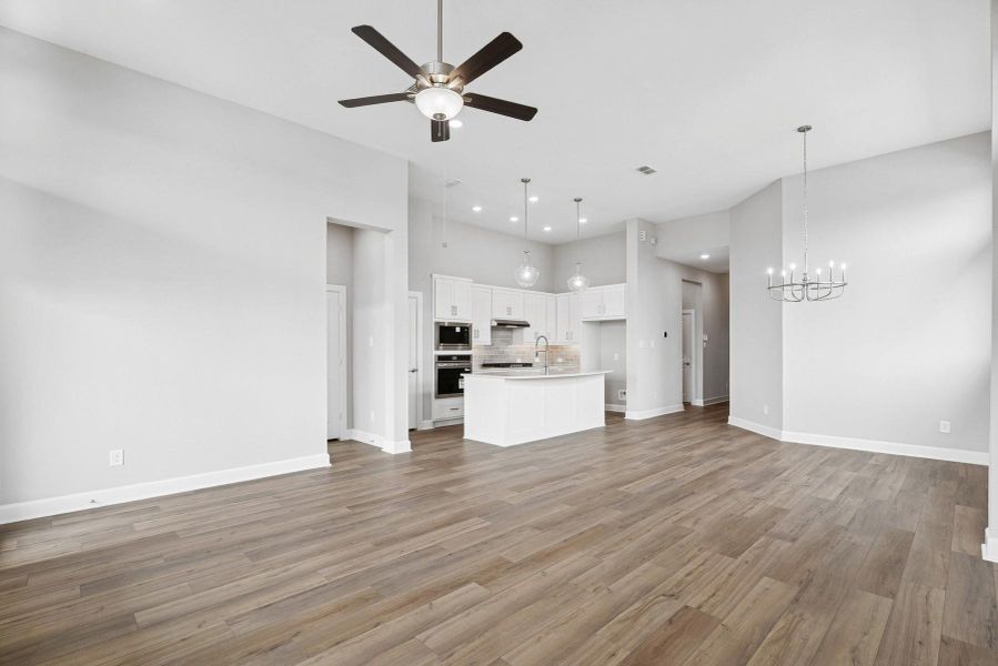 Spacious, unfurnished interior of a new home in Grange 45' Homesites, Katy (Image 18).