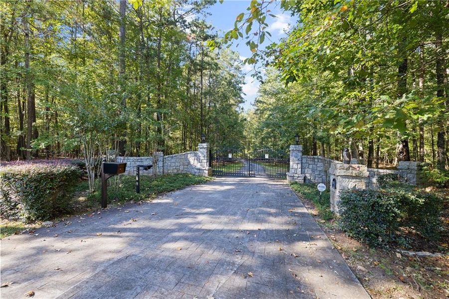 Natural landscape and outdoor views near  in Eatonton (Image 57).