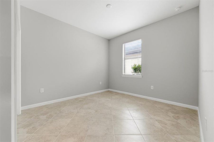 Spacious, unfurnished interior of a new home in , North Port (Image 18).