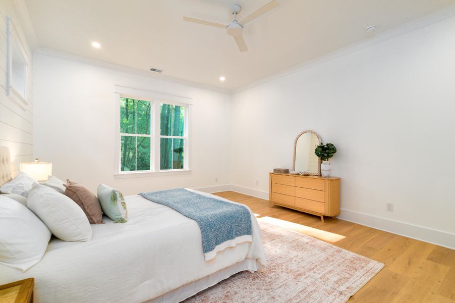 Furnished interior view inside a new home in , Hollywood (Image 12).