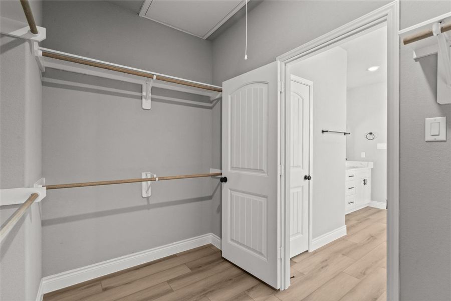 Image 21 of a home in .