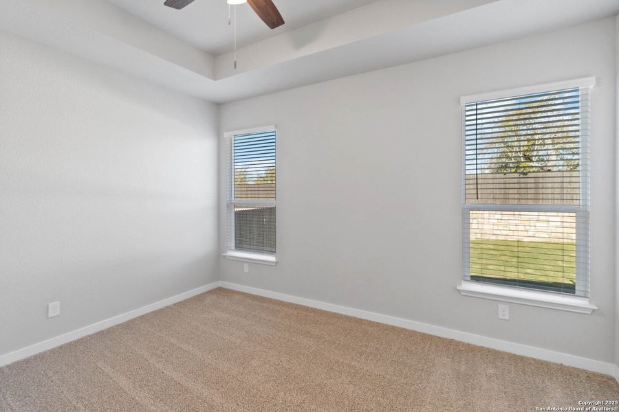 Spacious, unfurnished interior of a new home in , San Antonio (Image 23).