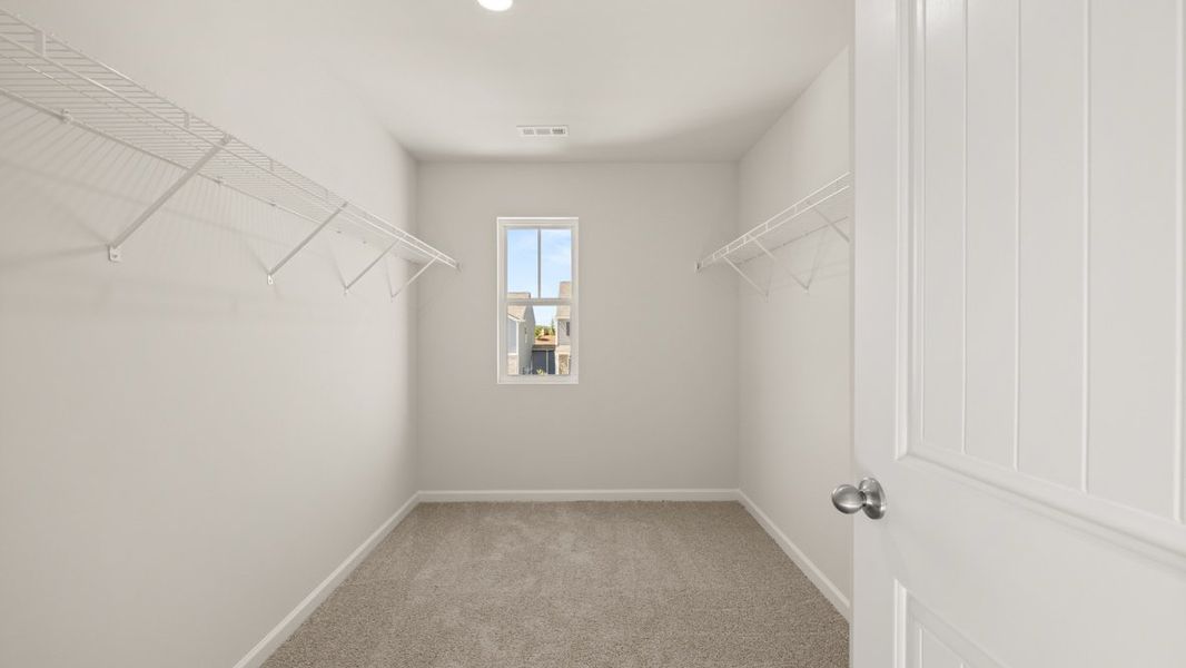 Spacious, unfurnished interior of a new home in Rolling Meadows, Jasper (Image 21). Spacious, unfurnished interior of a new home in Rolling Meadows, Jasper (Image 21).