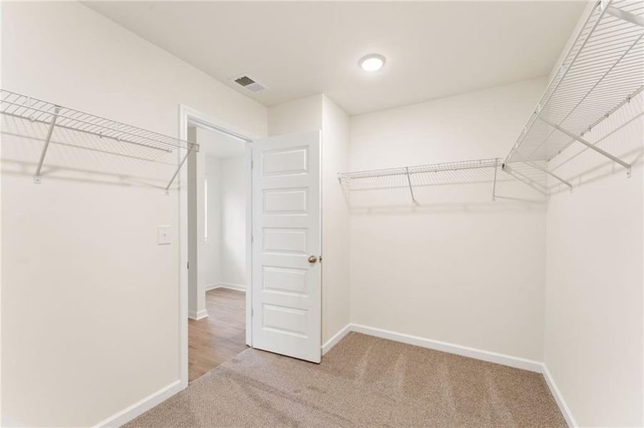 Spacious, unfurnished interior of a new home in Oakhill Estates, Adairsville (Image 10). Spacious, unfurnished interior of a new home in Oakhill Estates, Adairsville (Image 10).