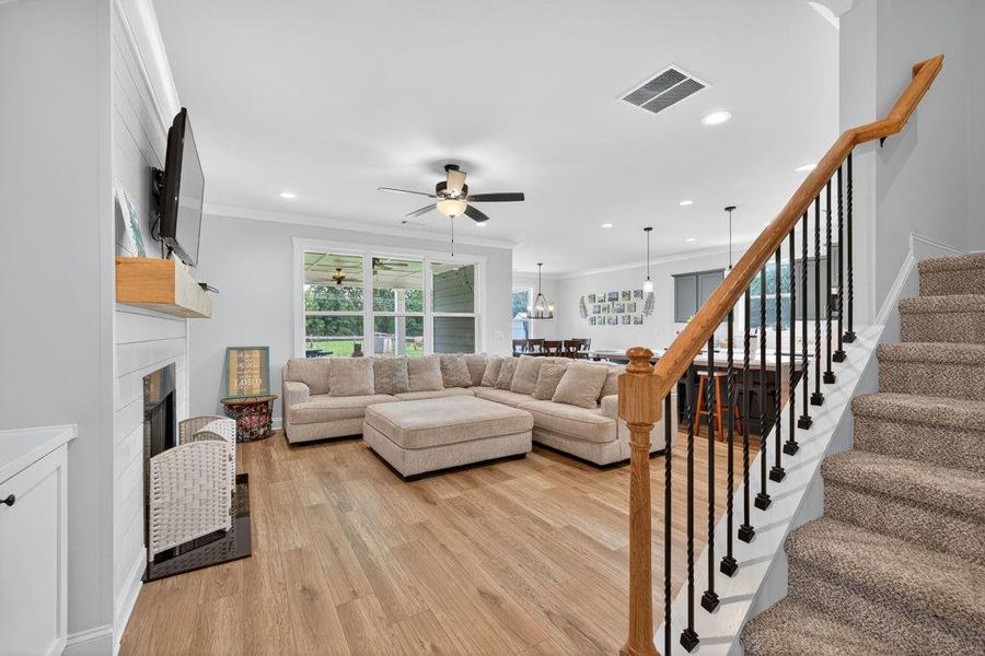 Furnished interior view inside a new home in , Bogart (Image 26).