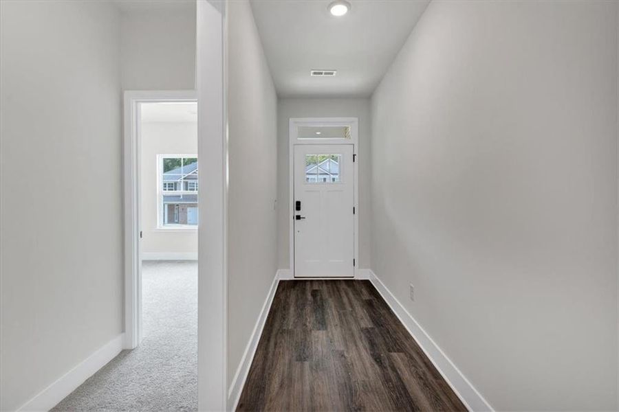 Spacious, unfurnished interior of a new home in Canterbury Villas, Carrollton (Image 18).
