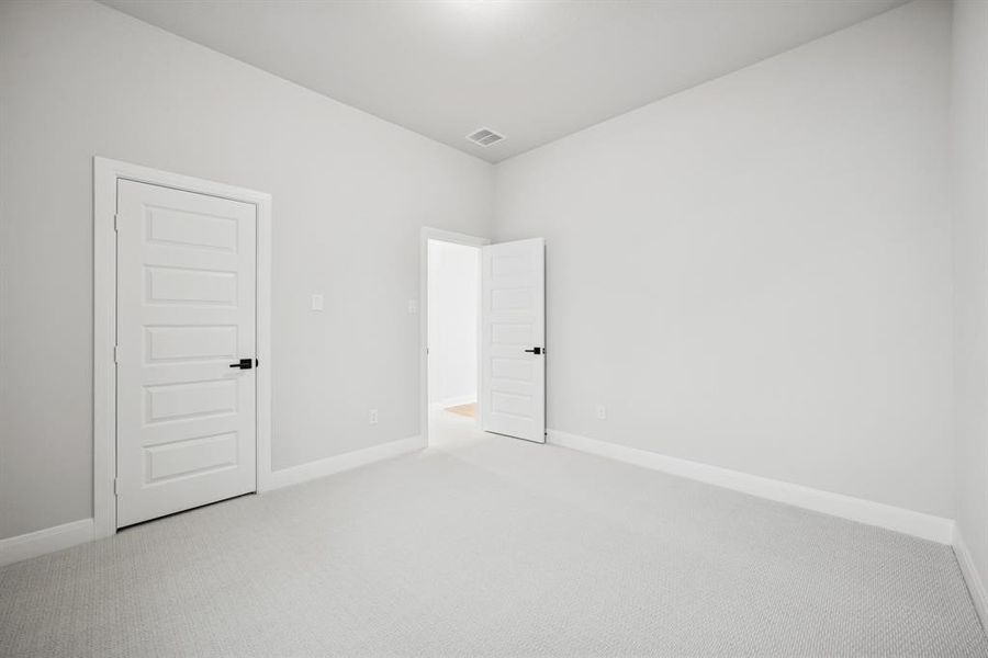 Spacious, unfurnished interior of a new home in Talia – Garden Series, Mesquite (Image 24).