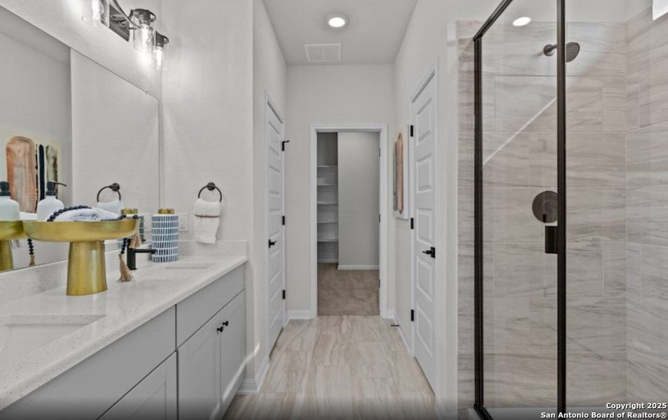 Furnished interior view inside a new home in Veranda: Premier, San Antonio (Image 10). Furnished interior view inside a new home in Veranda: Premier, San Antonio (Image 10).