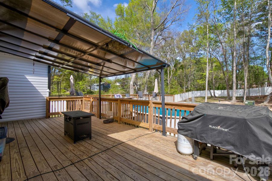 Exterior details and patio area of a home in , Lancaster (Image 3).