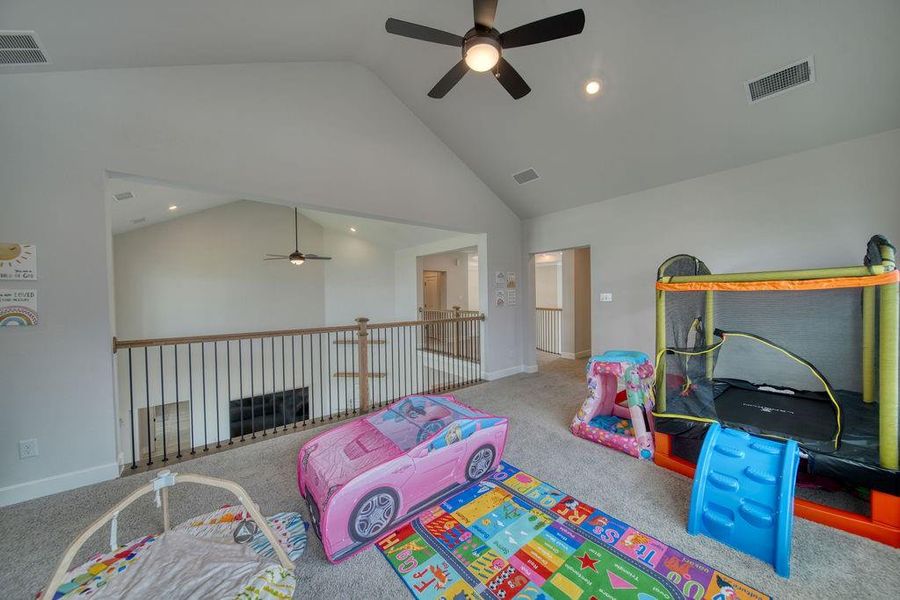 Furnished interior view inside a new home in , Friendswood (Image 29).