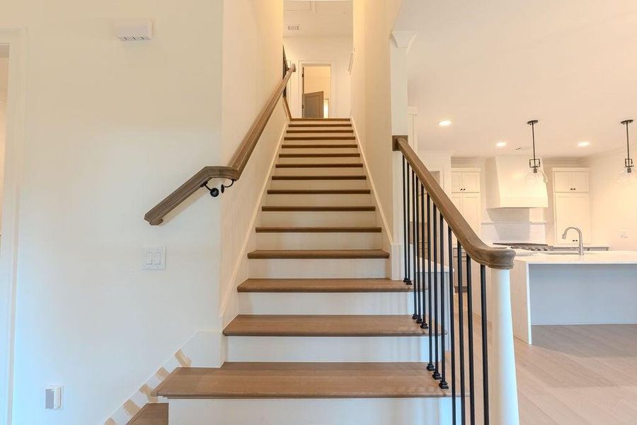 Spacious, unfurnished interior of a new home in , Hoschton (Image 48).