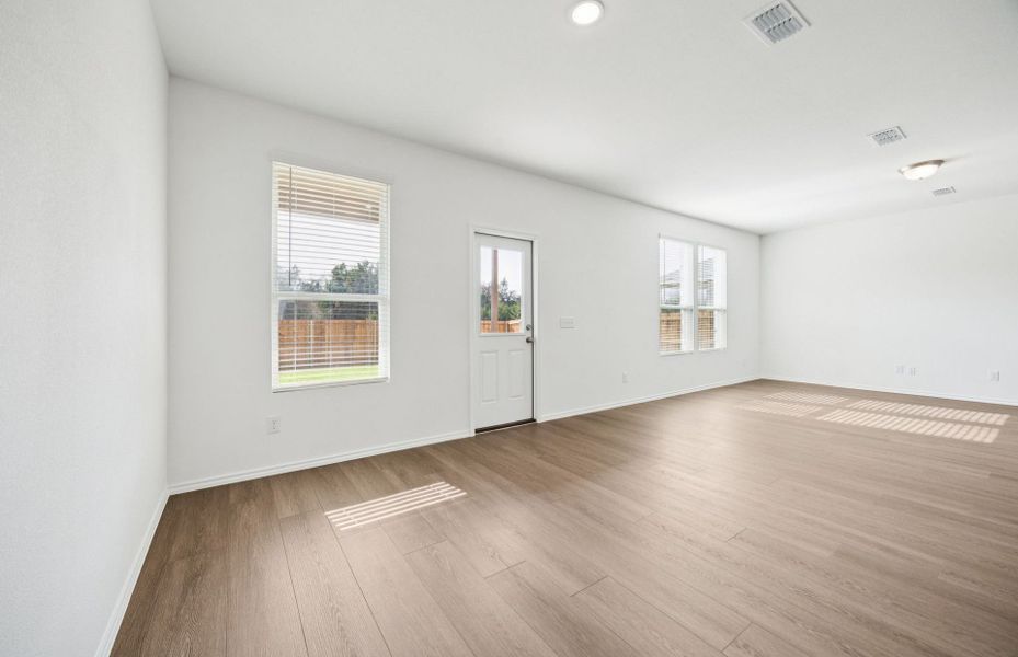 Representative unfurnished interior of a home built from the Camelia by Centex in Mobberly Farms, Pilot Point (Image 14).